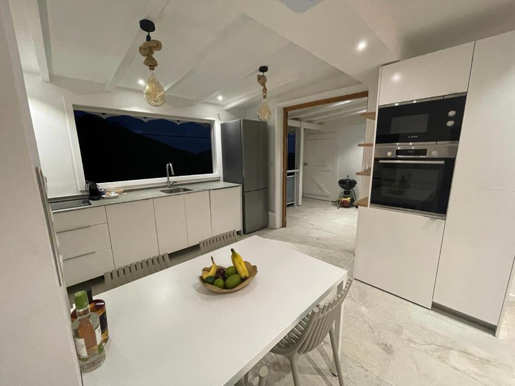 Les Appart Villa Sunbay Caraibes Avec Piscine Privative Vue Mer Et Montagne Le François Extérieur photo