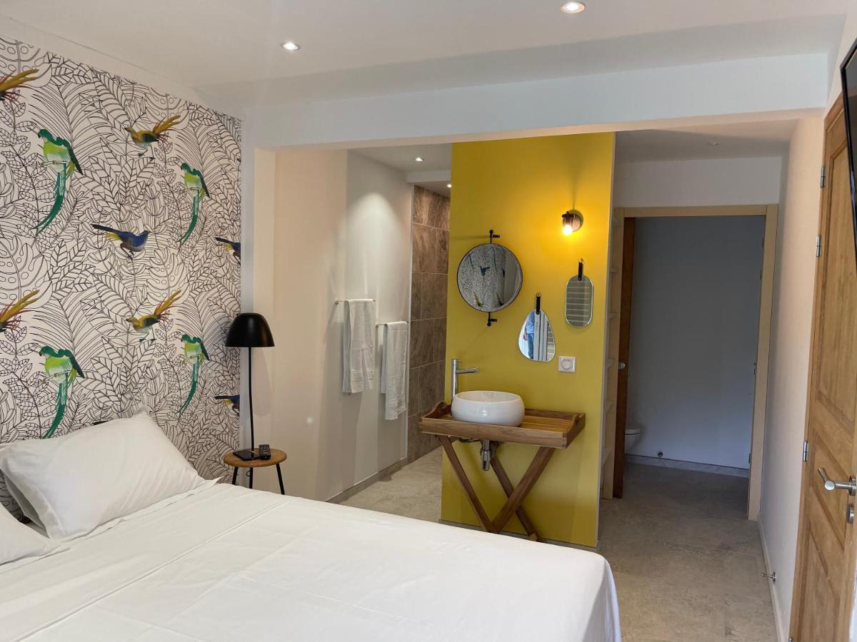 Les Appart Villa Sunbay Caraibes Avec Piscine Privative Vue Mer Et Montagne Le François Extérieur photo