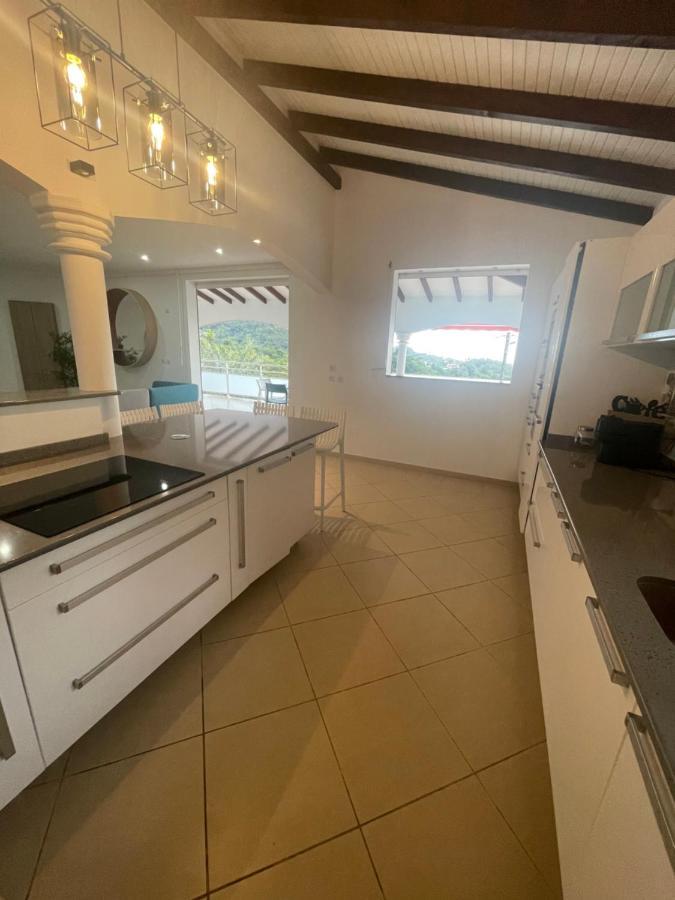Les Appart Villa Sunbay Caraibes Avec Piscine Privative Vue Mer Et Montagne Le François Extérieur photo
