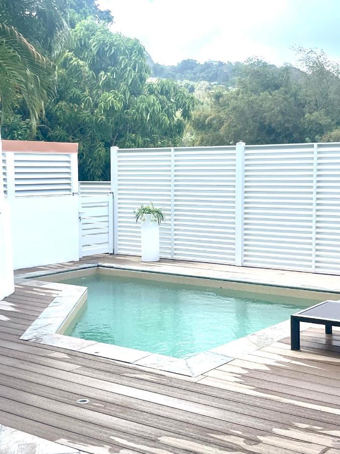 Les Appart Villa Sunbay Caraibes Avec Piscine Privative Vue Mer Et Montagne Le François Extérieur photo