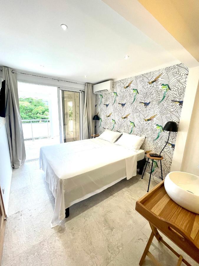 Les Appart Villa Sunbay Caraibes Avec Piscine Privative Vue Mer Et Montagne Le François Extérieur photo