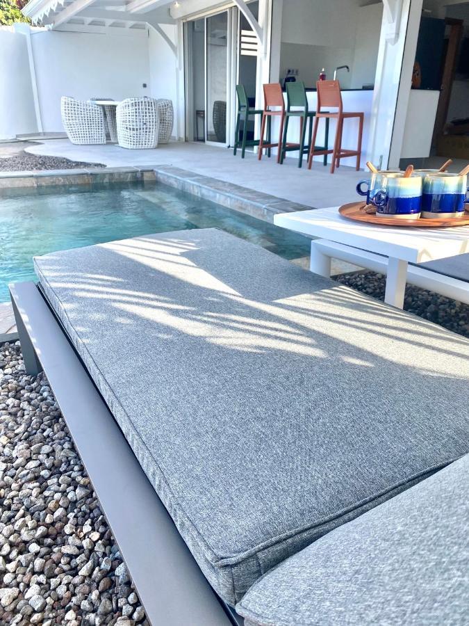 Les Appart Villa Sunbay Caraibes Avec Piscine Privative Vue Mer Et Montagne Le François Extérieur photo