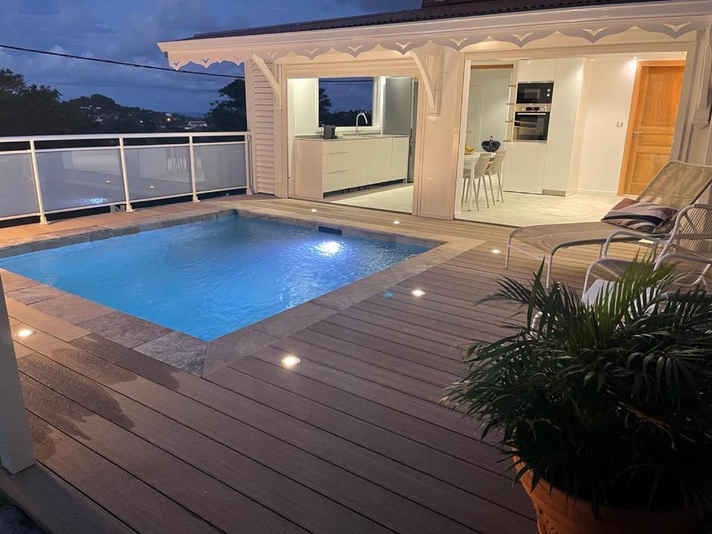 Les Appart Villa Sunbay Caraibes Avec Piscine Privative Vue Mer Et Montagne Le François Extérieur photo