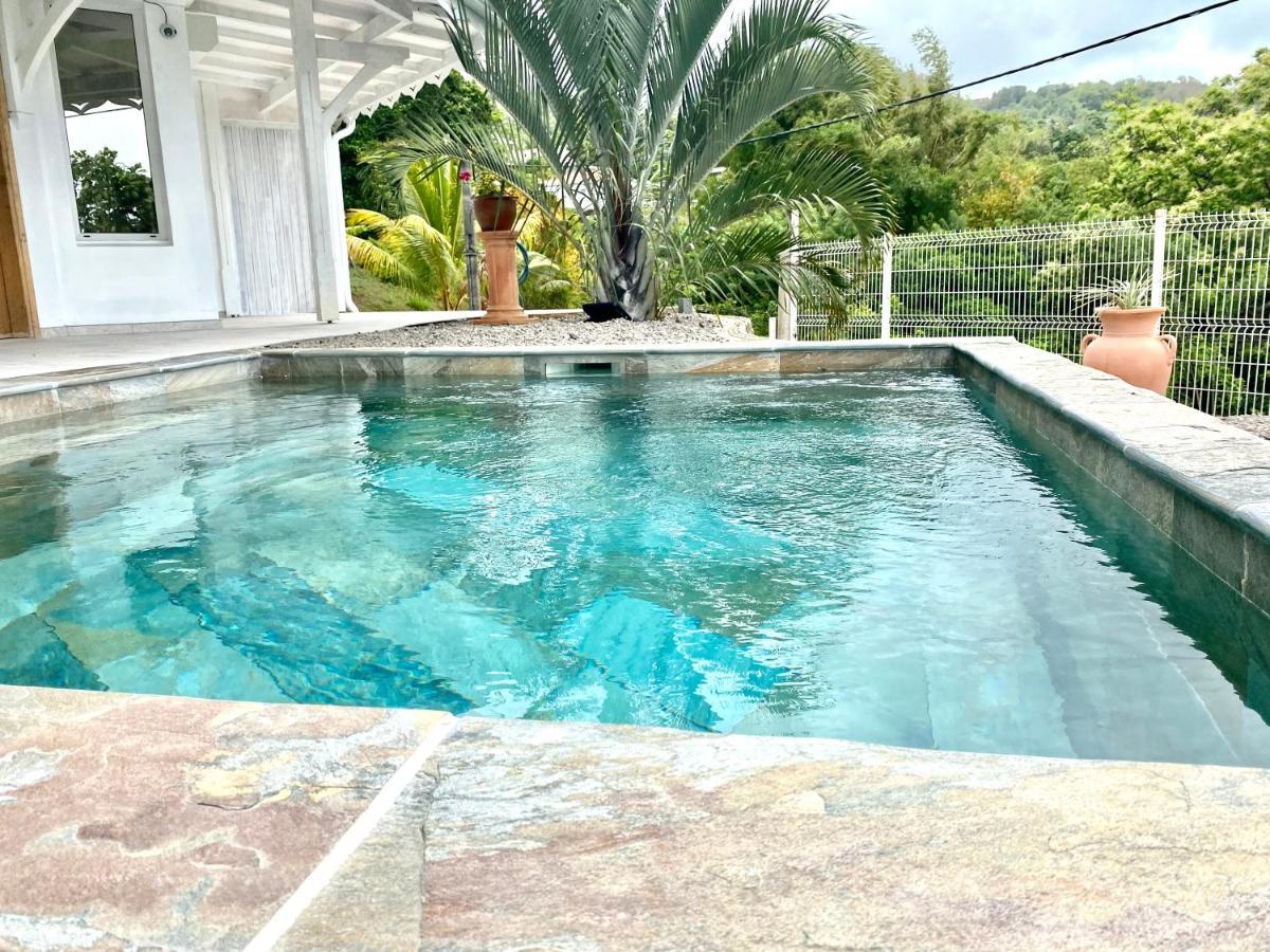 Les Appart Villa Sunbay Caraibes Avec Piscine Privative Vue Mer Et Montagne Le François Extérieur photo